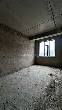 Satılır 2 otaqlı mənzil 96 m²