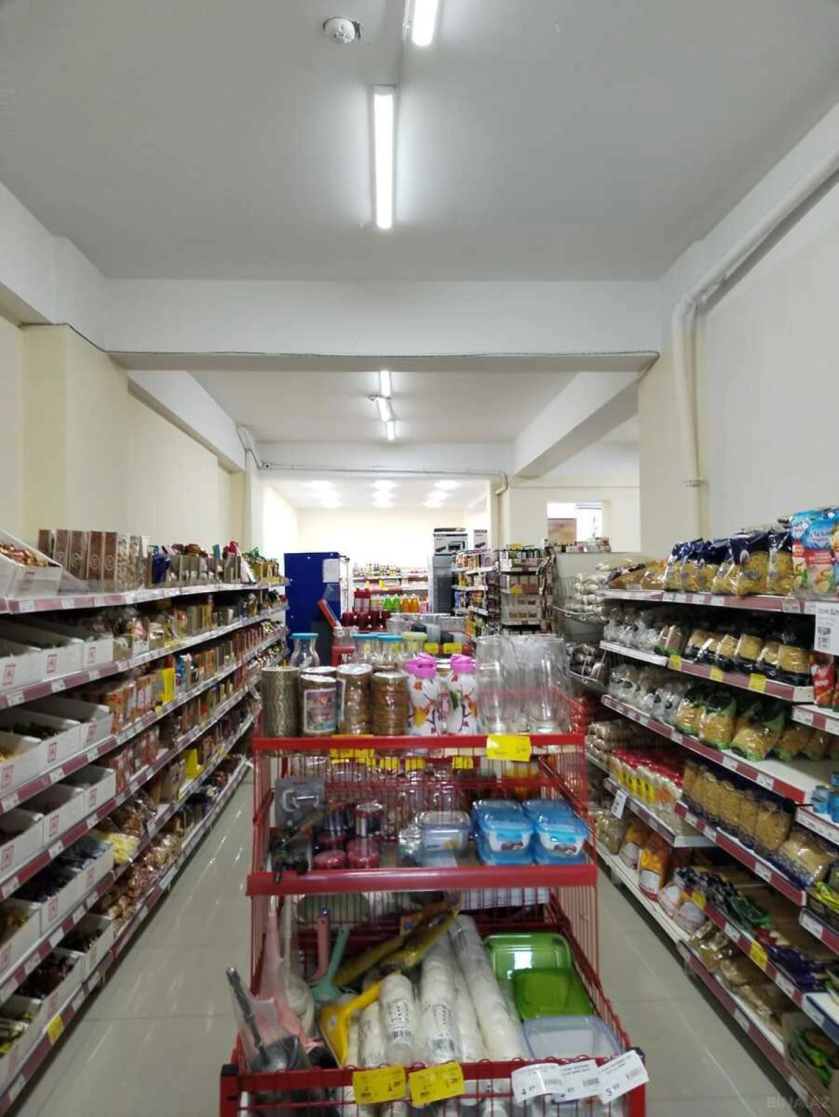 Kirayə verilir obyekt 150 m²