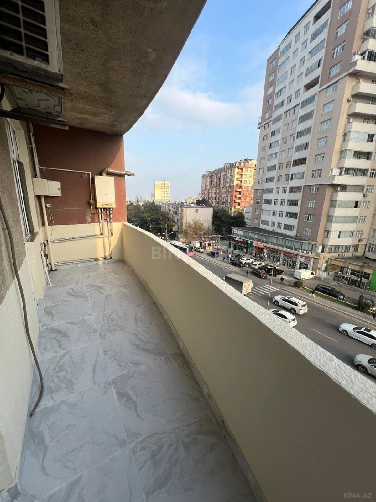 Satılır 2 otaqlı mənzil 70 m²