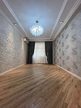 Satılır 2 otaqlı mənzil 70 m²