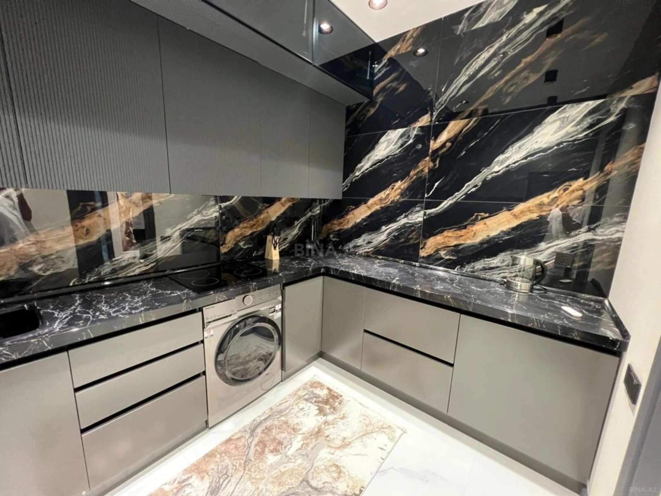 Kirayə verilir 2 otaqlı mənzil 80.1 m²