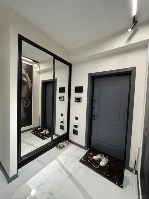 Kirayə verilir 2 otaqlı mənzil 80.1 m²