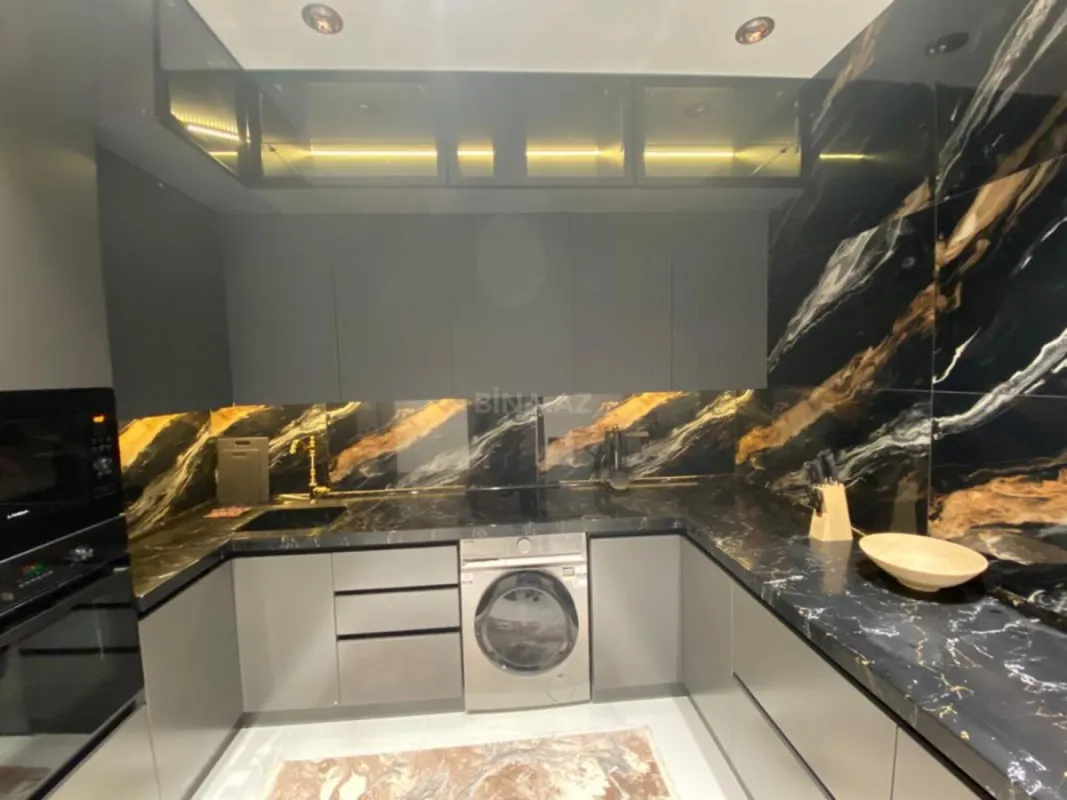 Kirayə verilir 2 otaqlı mənzil 80.1 m²