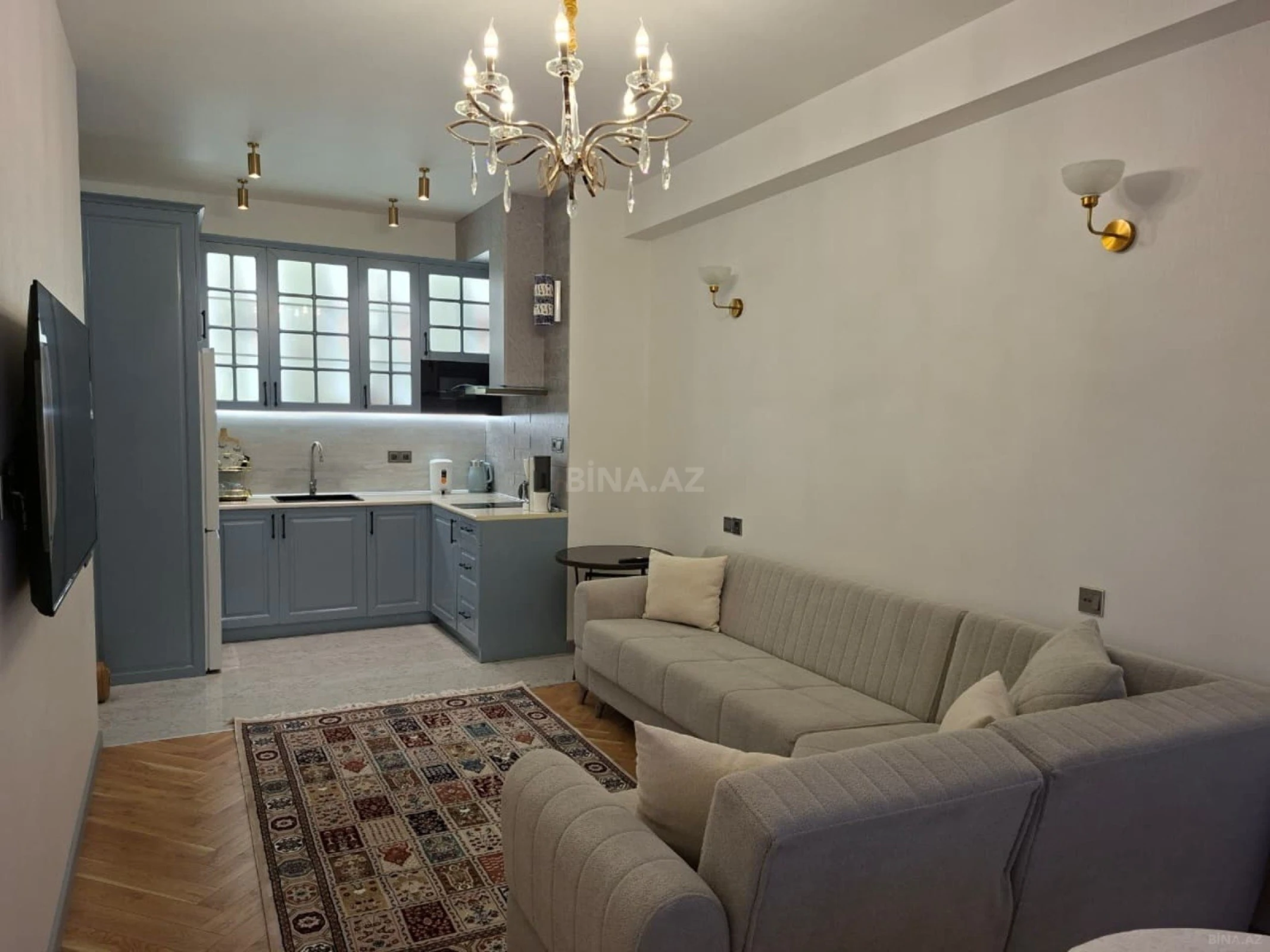 Kirayə verilir 2 otaqlı mənzil 60 m²