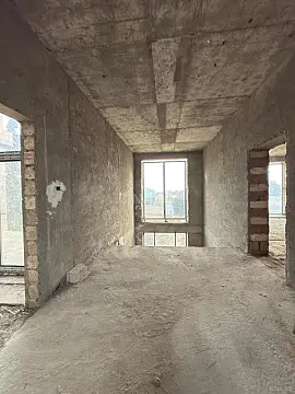 Satılır 8 otaqlı həyət evi 700 m²