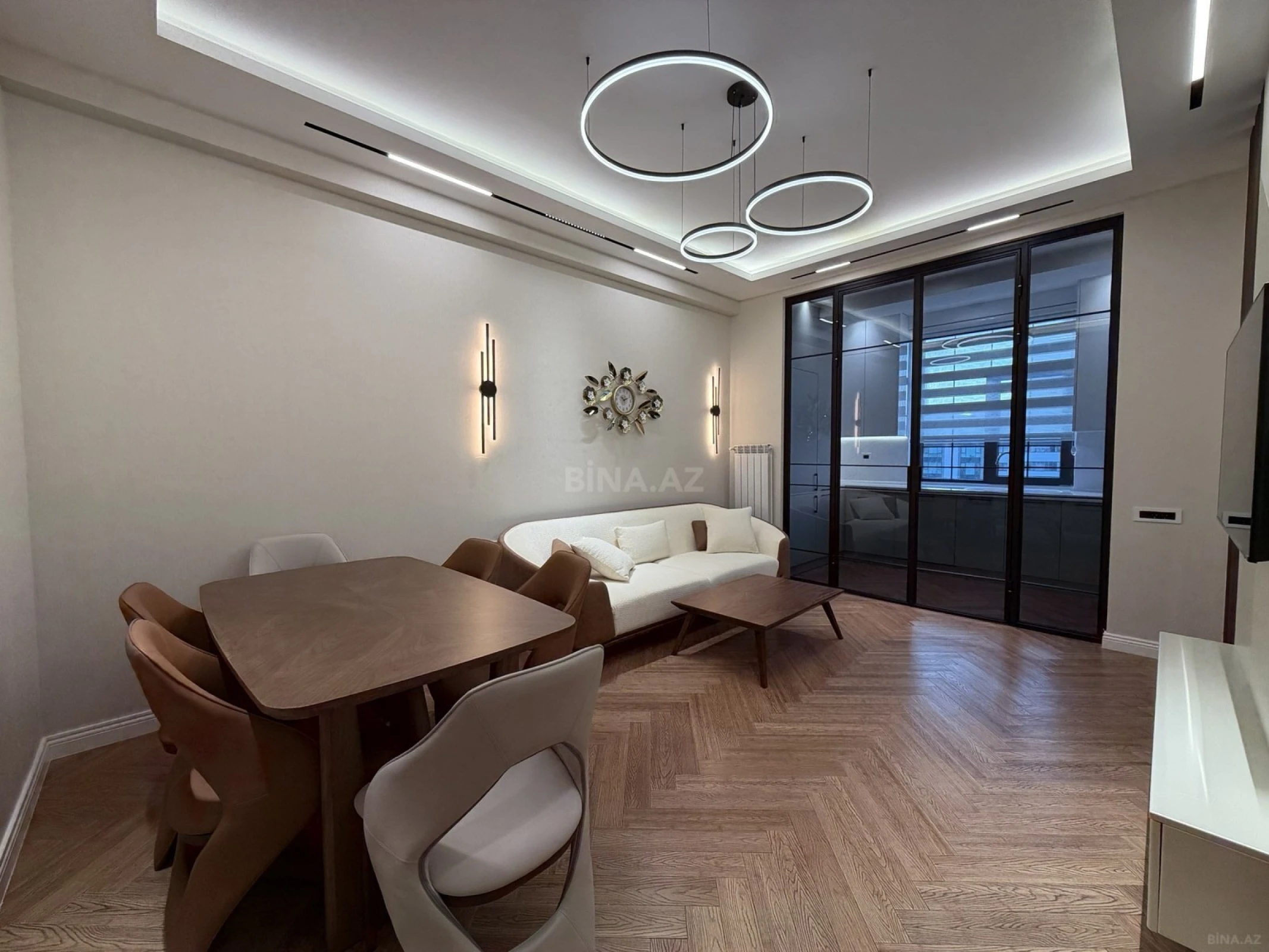 Satılır 2 otaqlı mənzil 68 m²