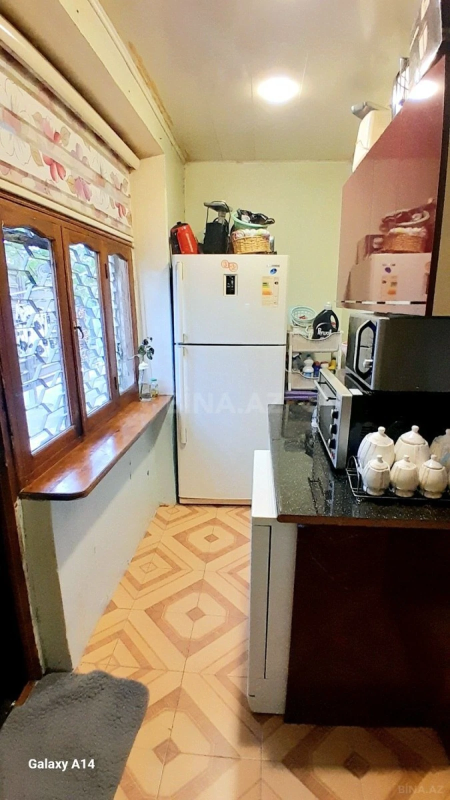 Satılır 4 otaqlı mənzil 90 m²