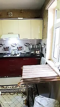 Satılır 4 otaqlı mənzil 90 m²