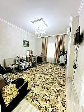 Satılır 4 otaqlı mənzil 90 m²