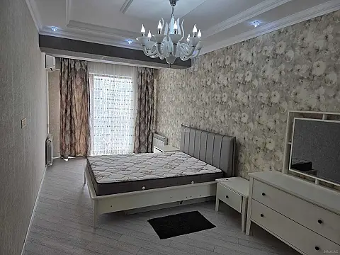 Kirayə verilir 3 otaqlı mənzil 105.1 m²