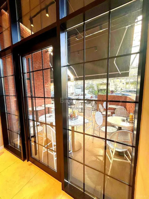 Satılır obyekt 120.5 m²