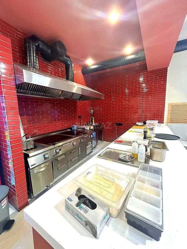 Satılır obyekt 120.5 m²