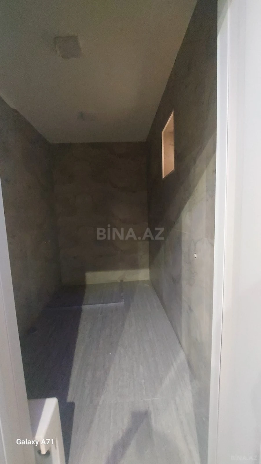 Satılır 6 otaqlı həyət evi 235 m²