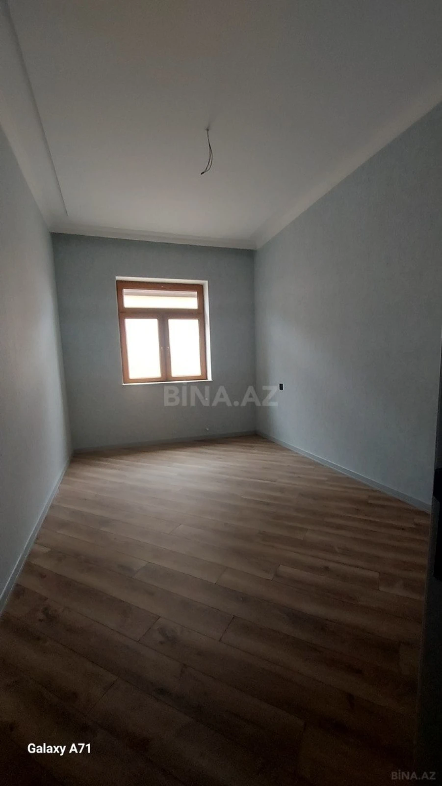 Satılır 6 otaqlı həyət evi 235 m²