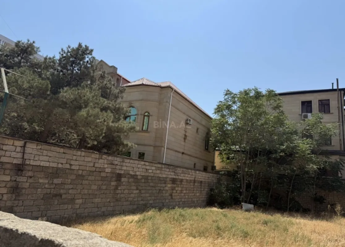 Satılır torpaq sahəsi 6 m²