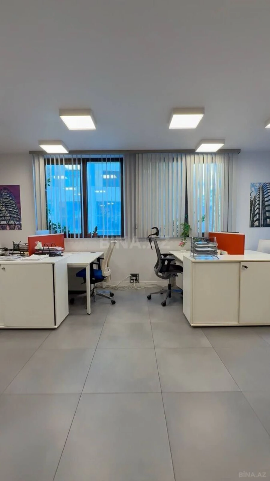 Satılır 4 otaqlı ofis 190 m²