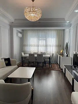 Satılır 2 otaqlı mənzil 110 m²
