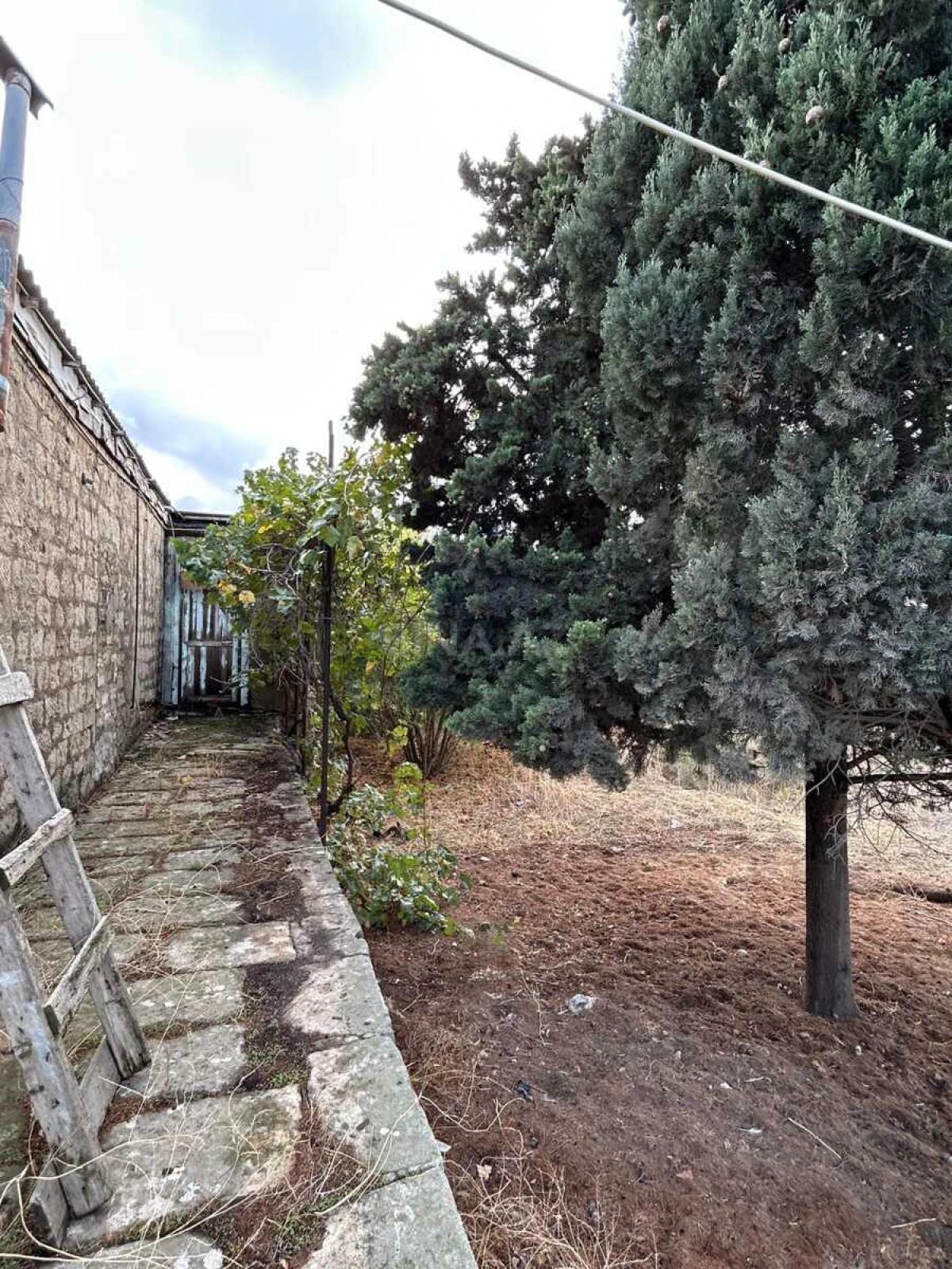 Satılır torpaq sahəsi 24 m²