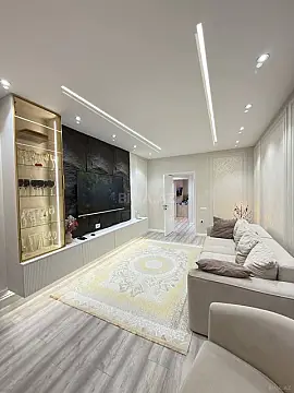 Satılır 4 otaqlı mənzil 120 m²