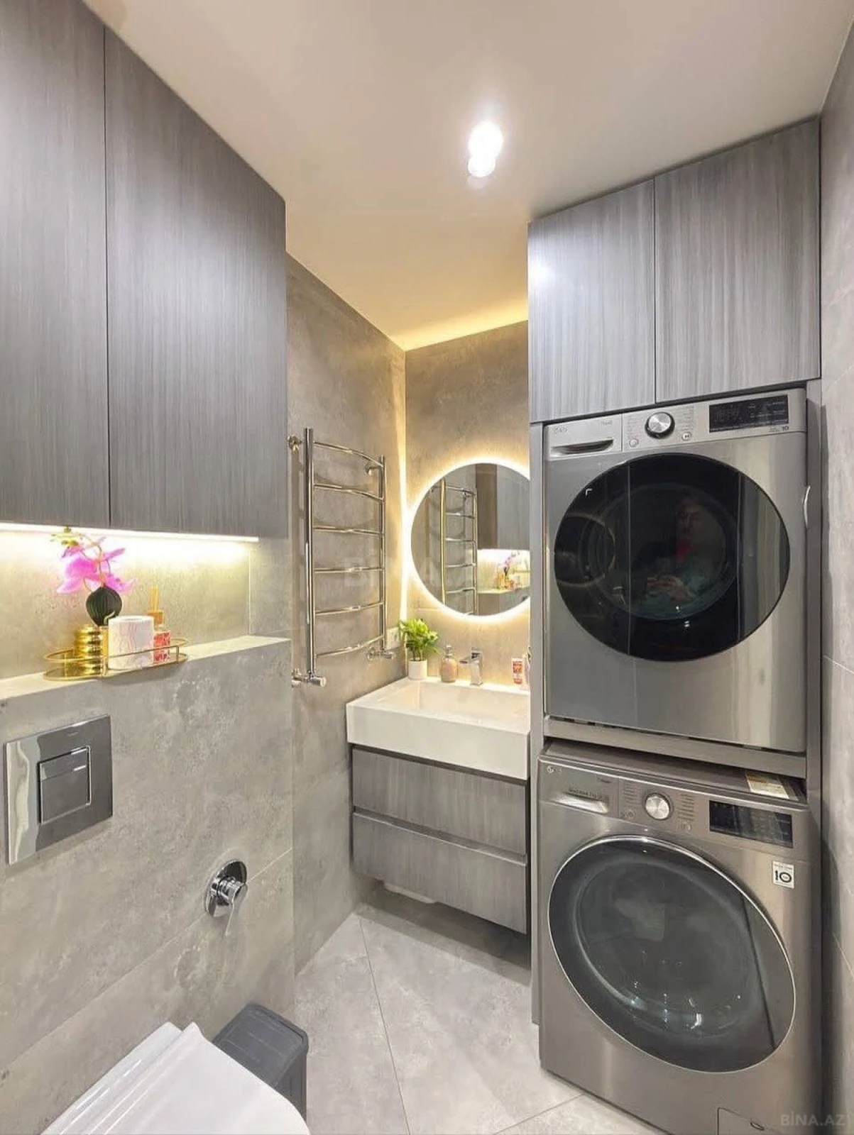 Satılır 4 otaqlı mənzil 120 m²