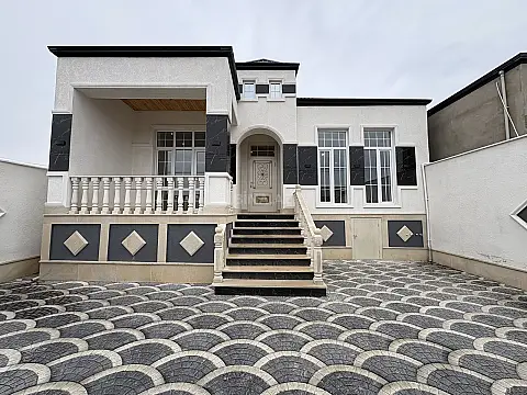 Satılır 4 otaqlı həyət evi 110 m²