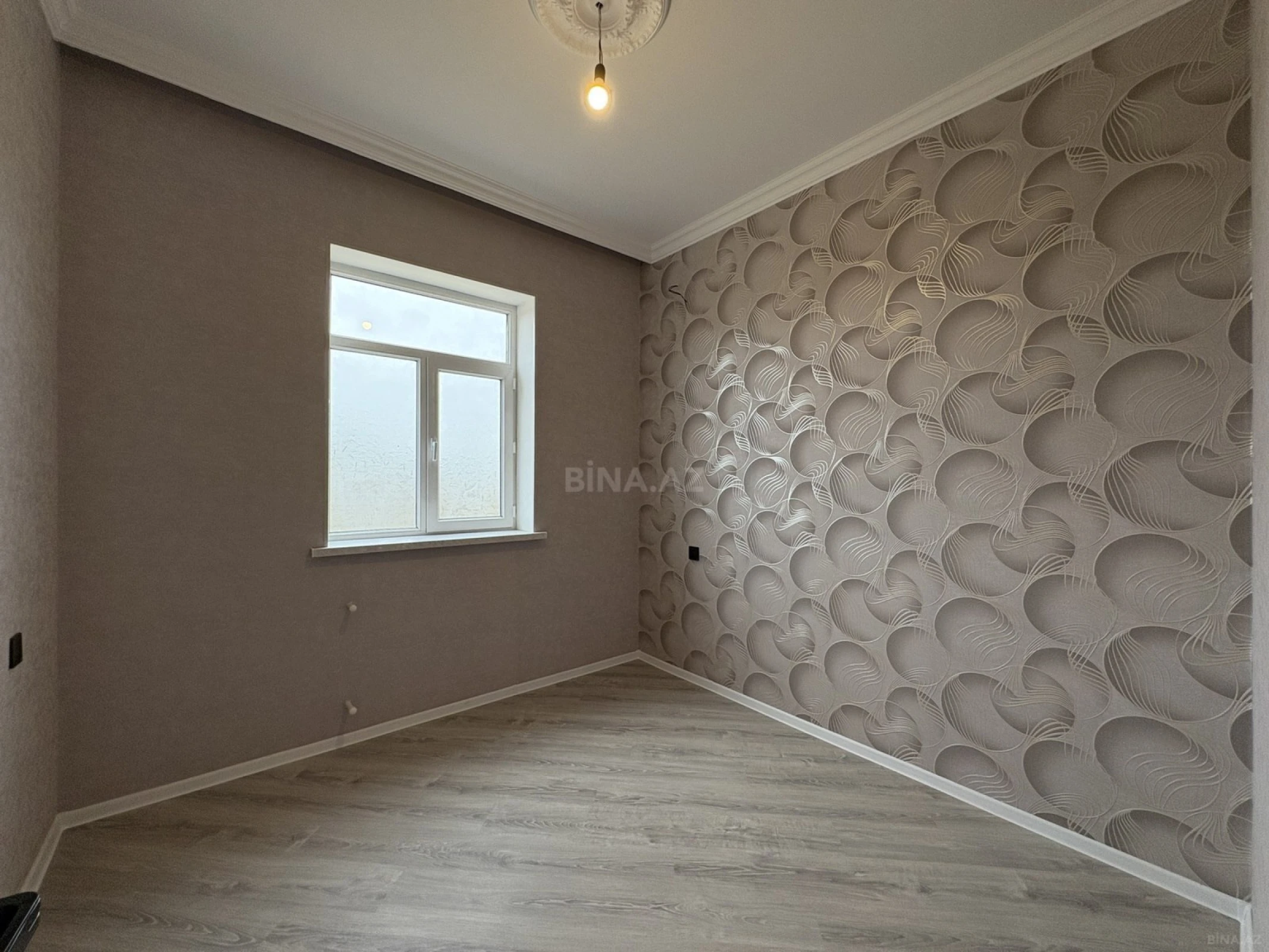 Satılır 4 otaqlı həyət evi 110 m²
