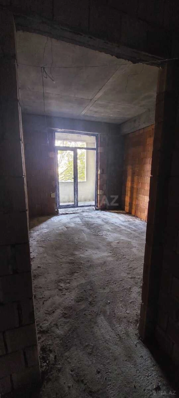 Satılır 2 otaqlı mənzil 60 m²