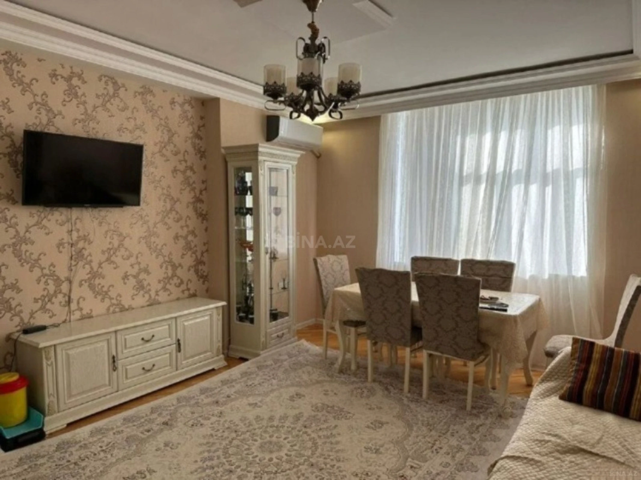 Satılır 3 otaqlı mənzil 102 m²