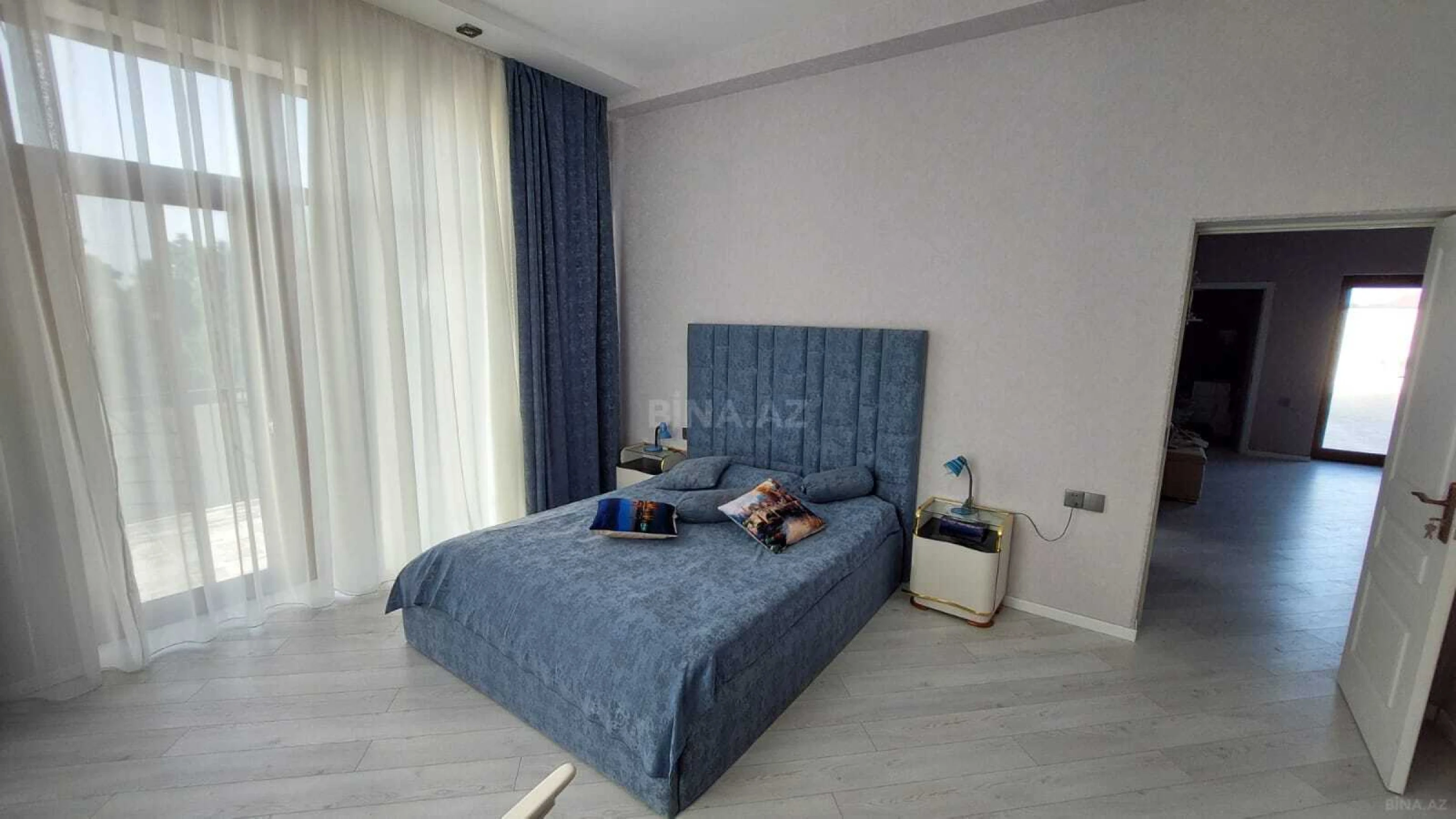 Kirayə verilir 5 otaqlı həyət evi 300 m²