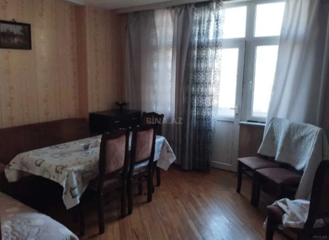 Satılır 2 otaqlı mənzil 50 m²