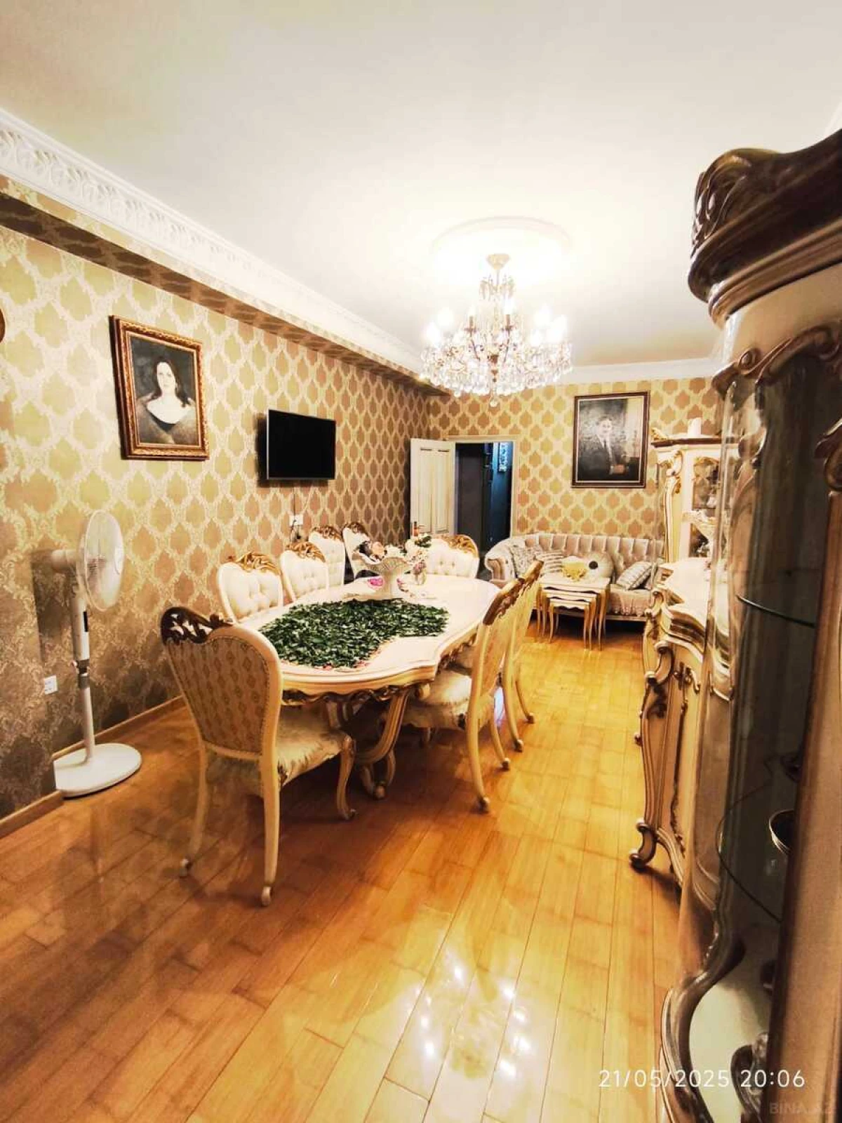 Satılır 2 otaqlı mənzil 75 m²