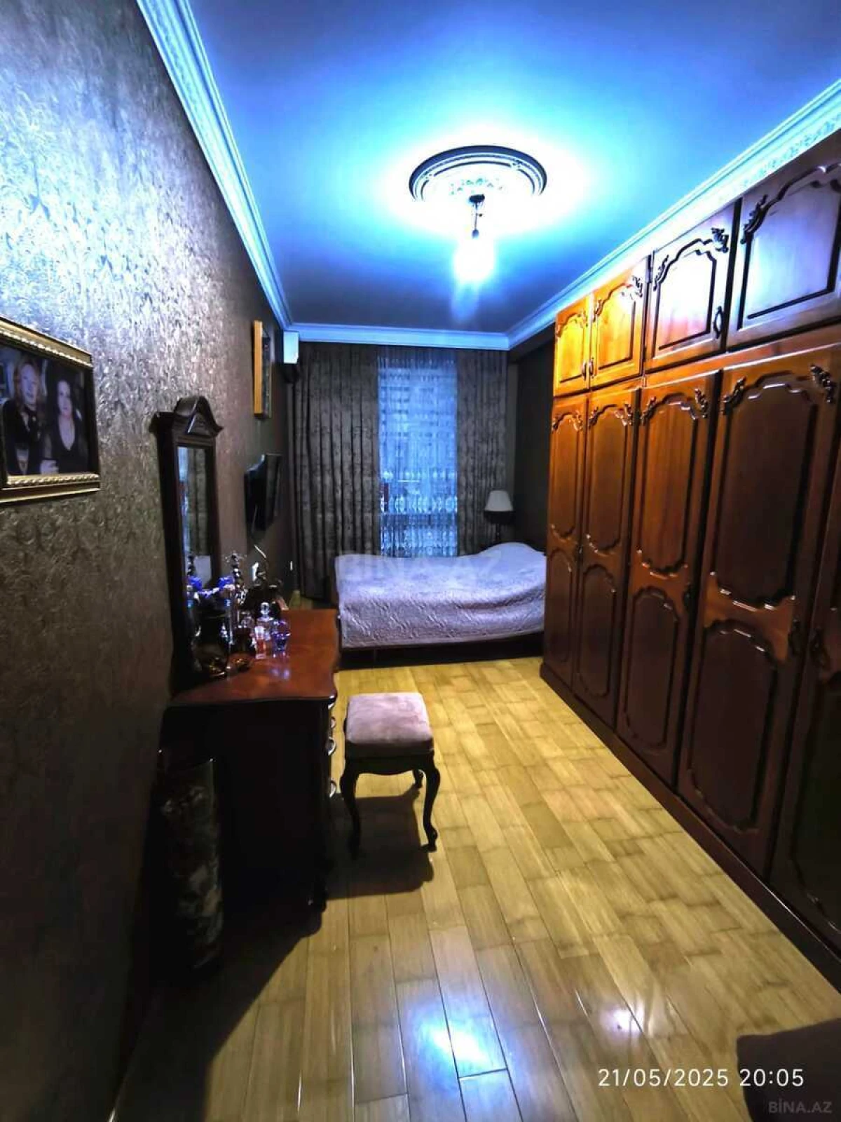 Satılır 2 otaqlı mənzil 75 m²