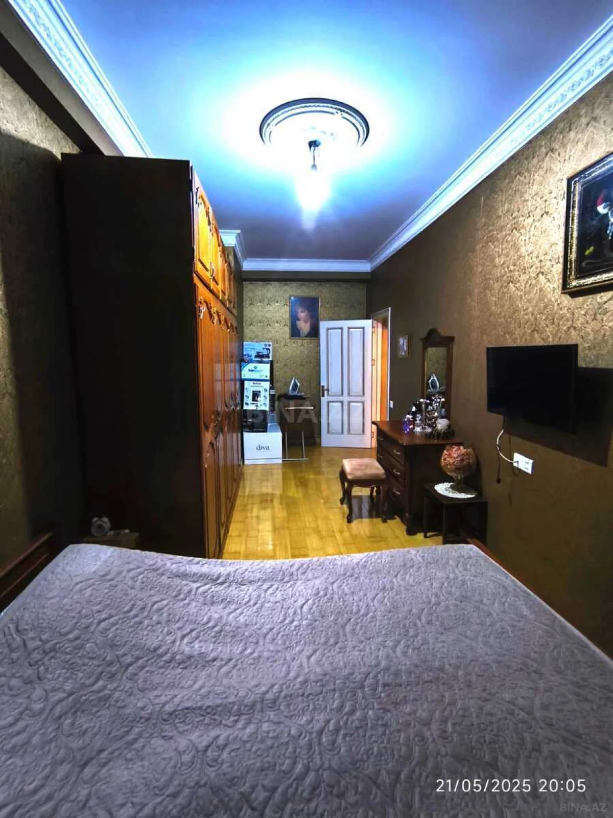 Satılır 2 otaqlı mənzil 75 m²