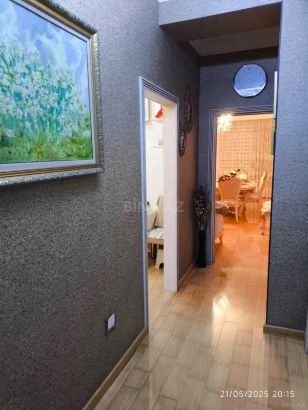 Satılır 2 otaqlı mənzil 75 m²