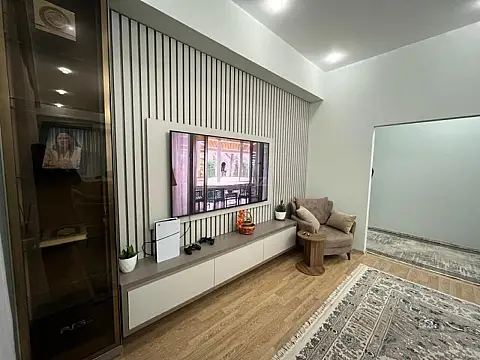 Kirayə verilir 4 otaqlı mənzil 170 m²