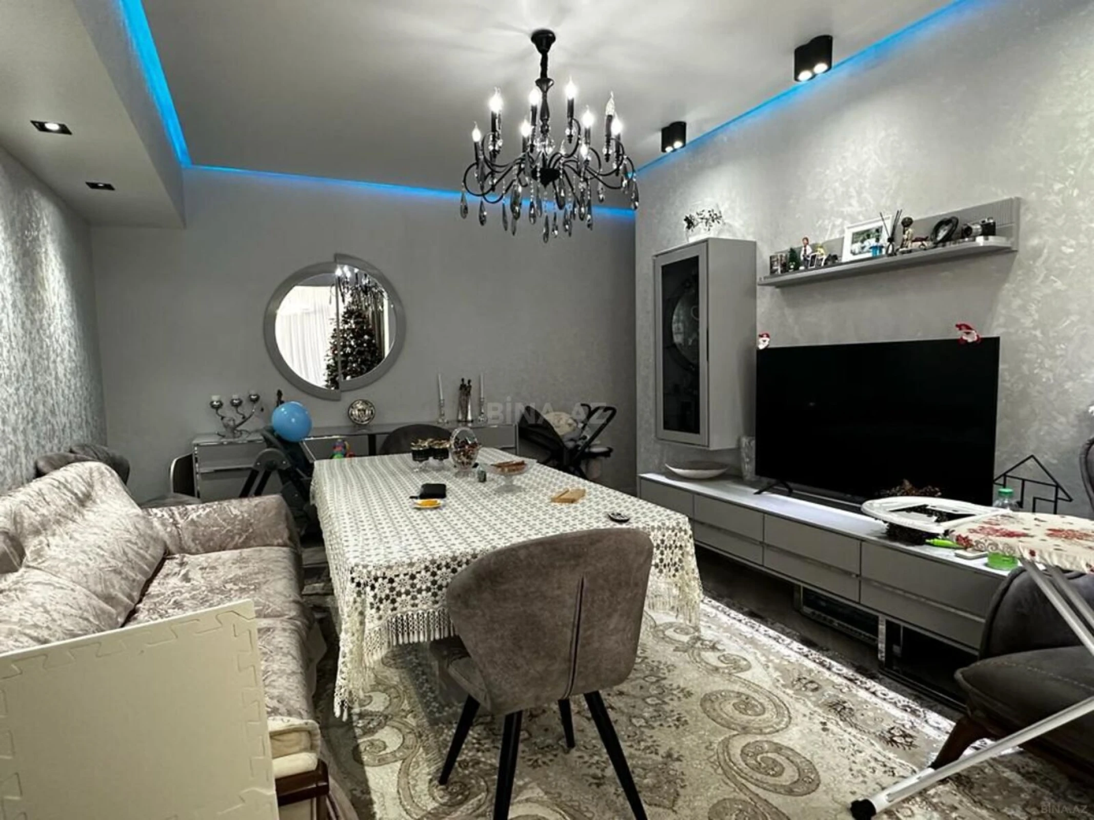 Satılır 2 otaqlı mənzil 67 m²