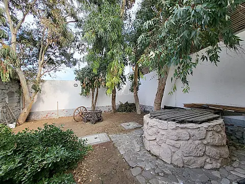 Satılır 4 otaqlı həyət evi 220 m²