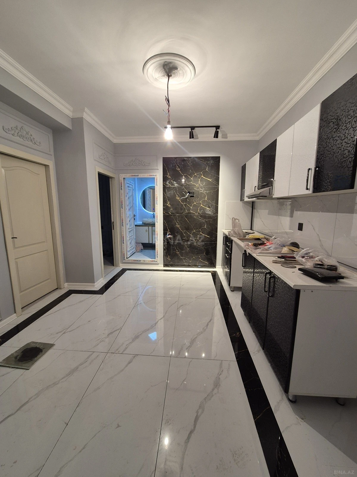 Satılır 2 otaqlı mənzil 55 m²