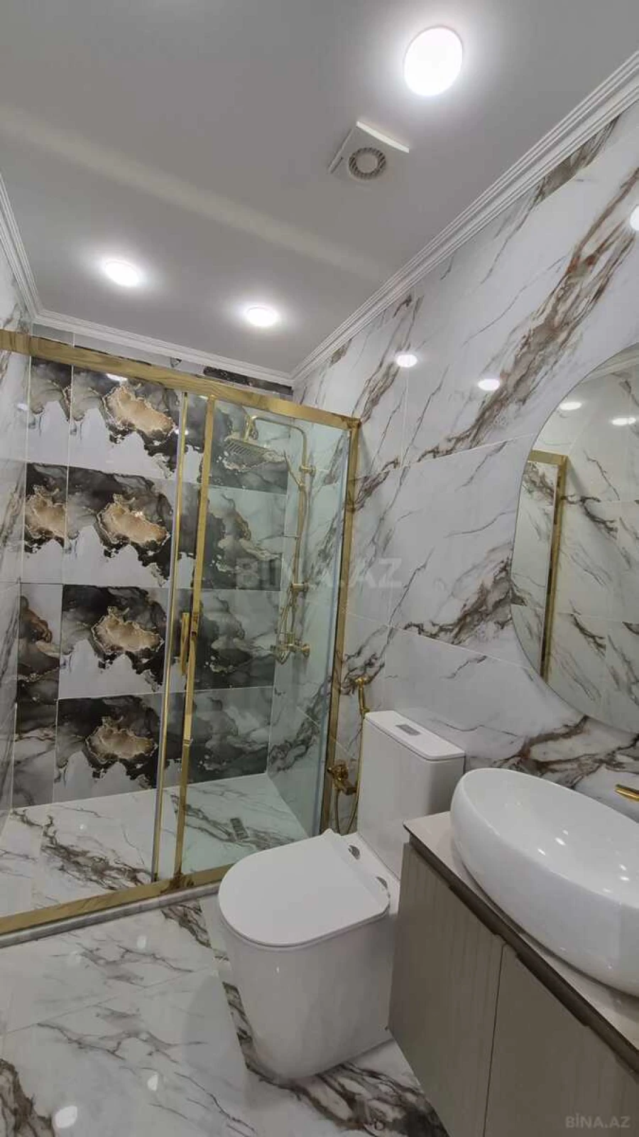 Satılır 2 otaqlı mənzil 60 m²