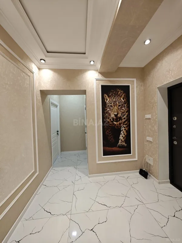 Satılır 2 otaqlı mənzil 75 m²