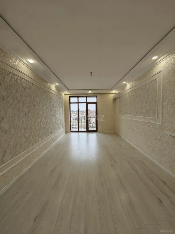 Satılır 2 otaqlı mənzil 75 m²