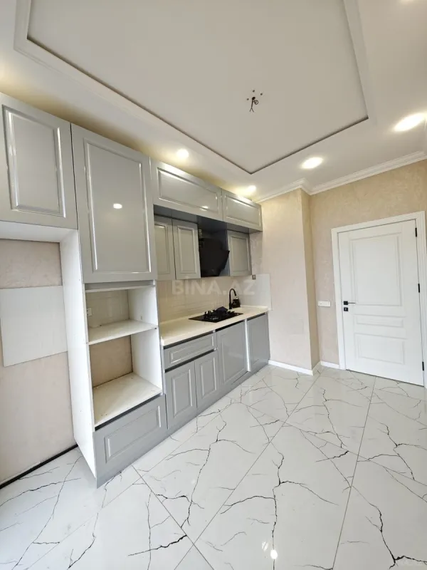 Satılır 2 otaqlı mənzil 75 m²