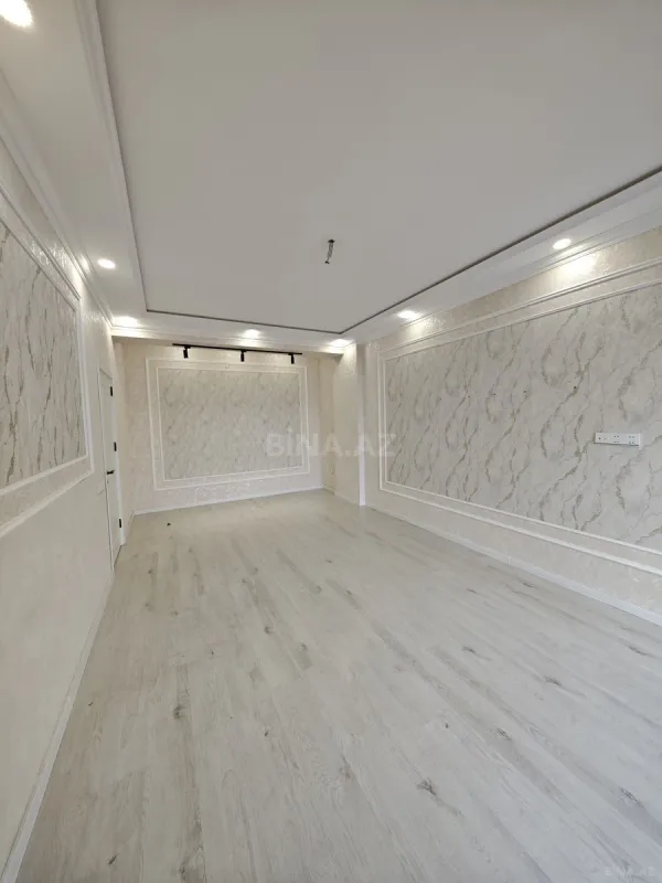 Satılır 2 otaqlı mənzil 75 m²