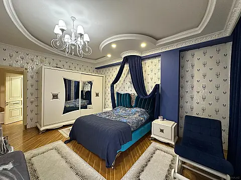 Satılır 4 otaqlı mənzil 135 m² — Bakı, İnşaatçılar 4 otaq 135.00 m²