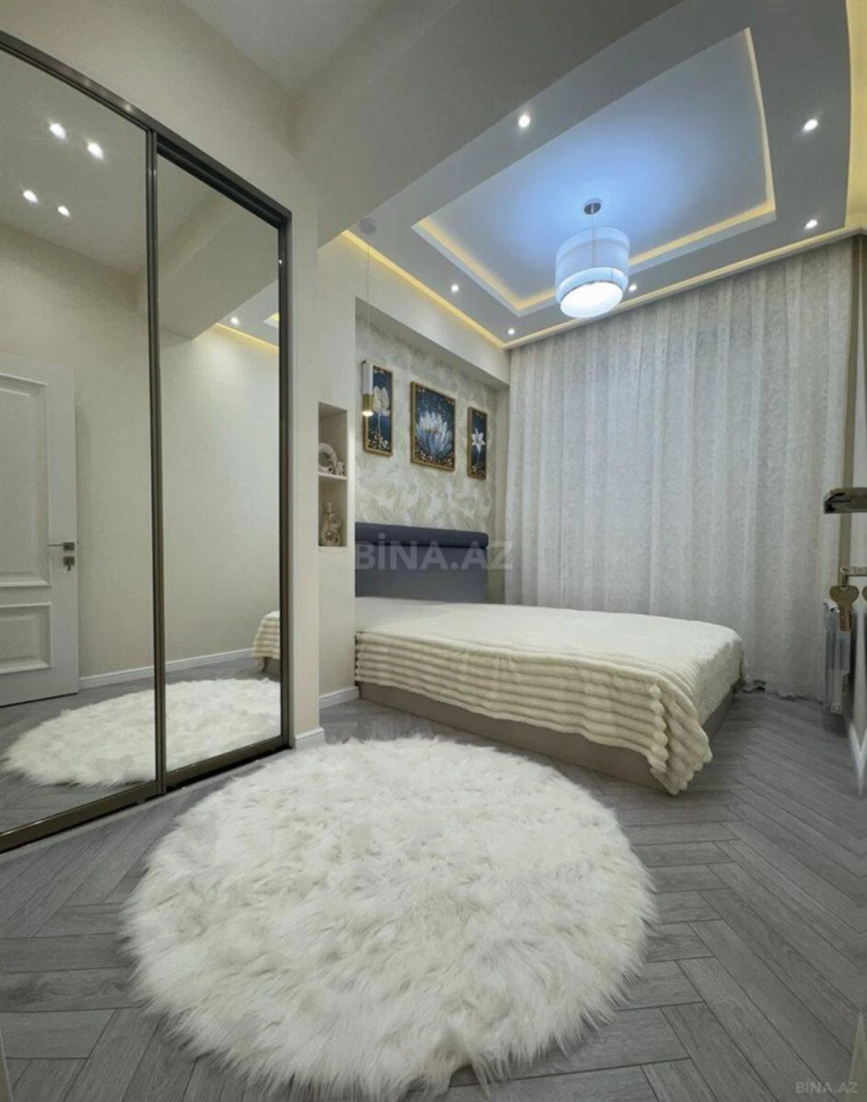 Satılır 3 otaqlı mənzil 99 m²