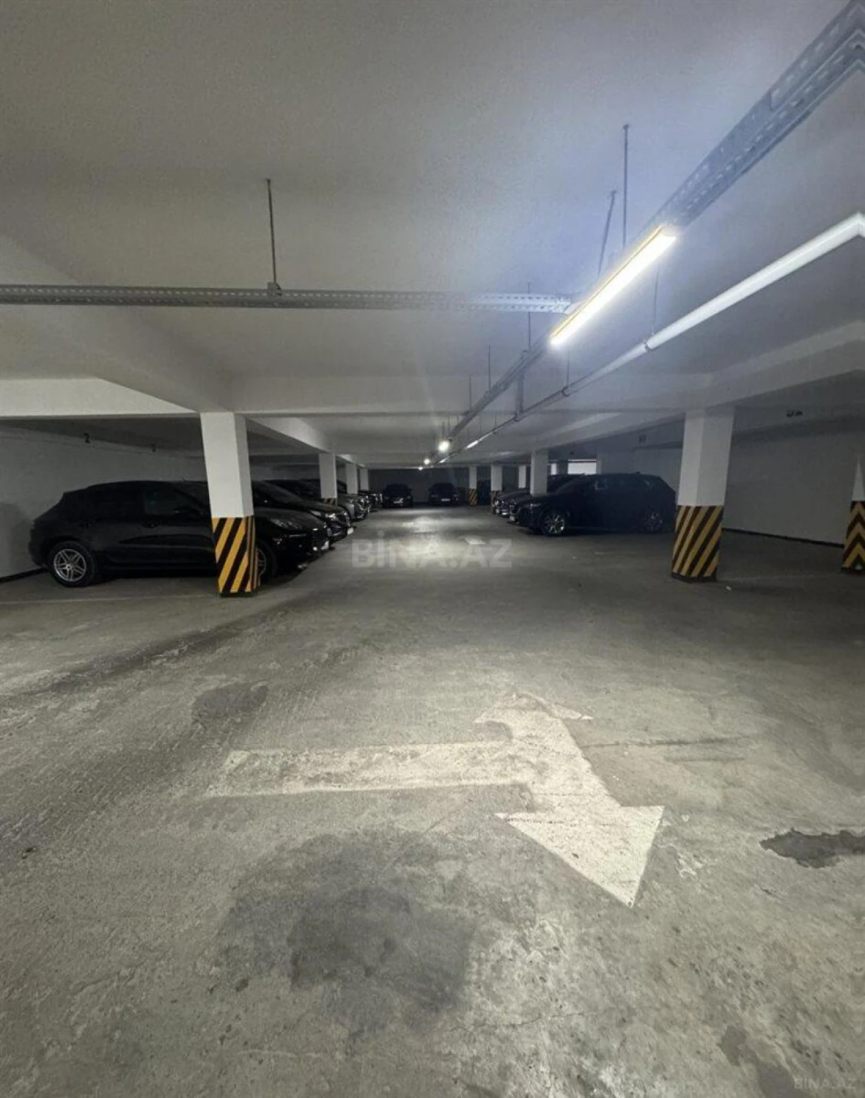 Satılır 3 otaqlı mənzil 99 m²