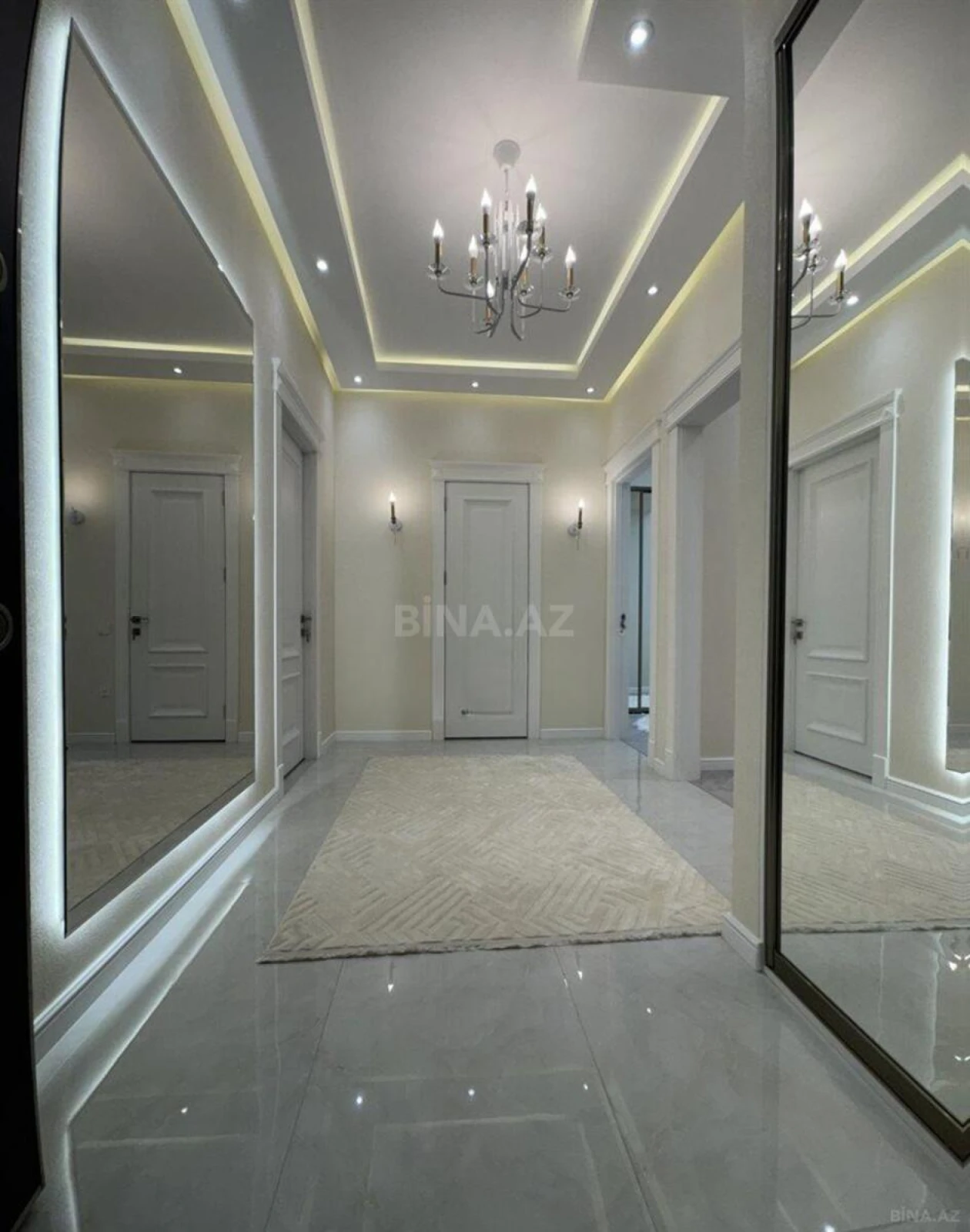 Satılır 3 otaqlı mənzil 99 m²