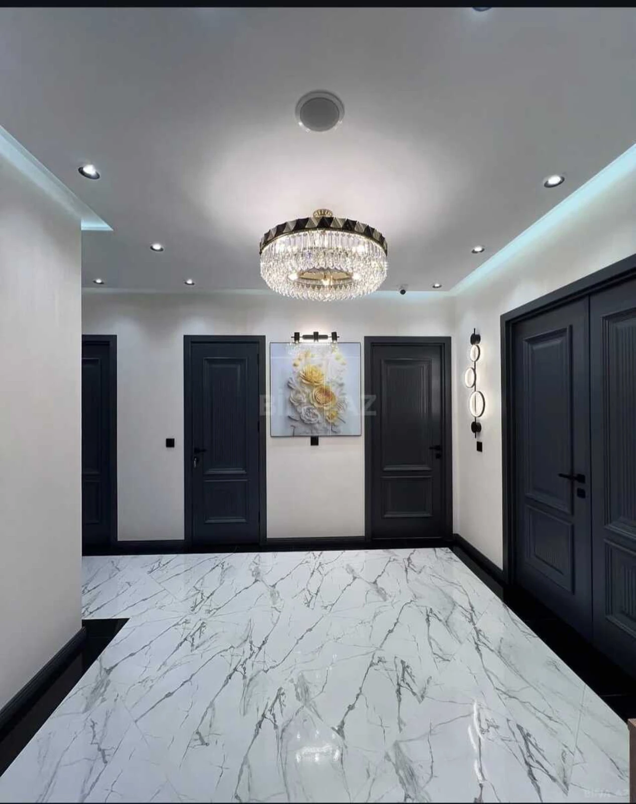 Satılır 3 otaqlı mənzil 134 m²