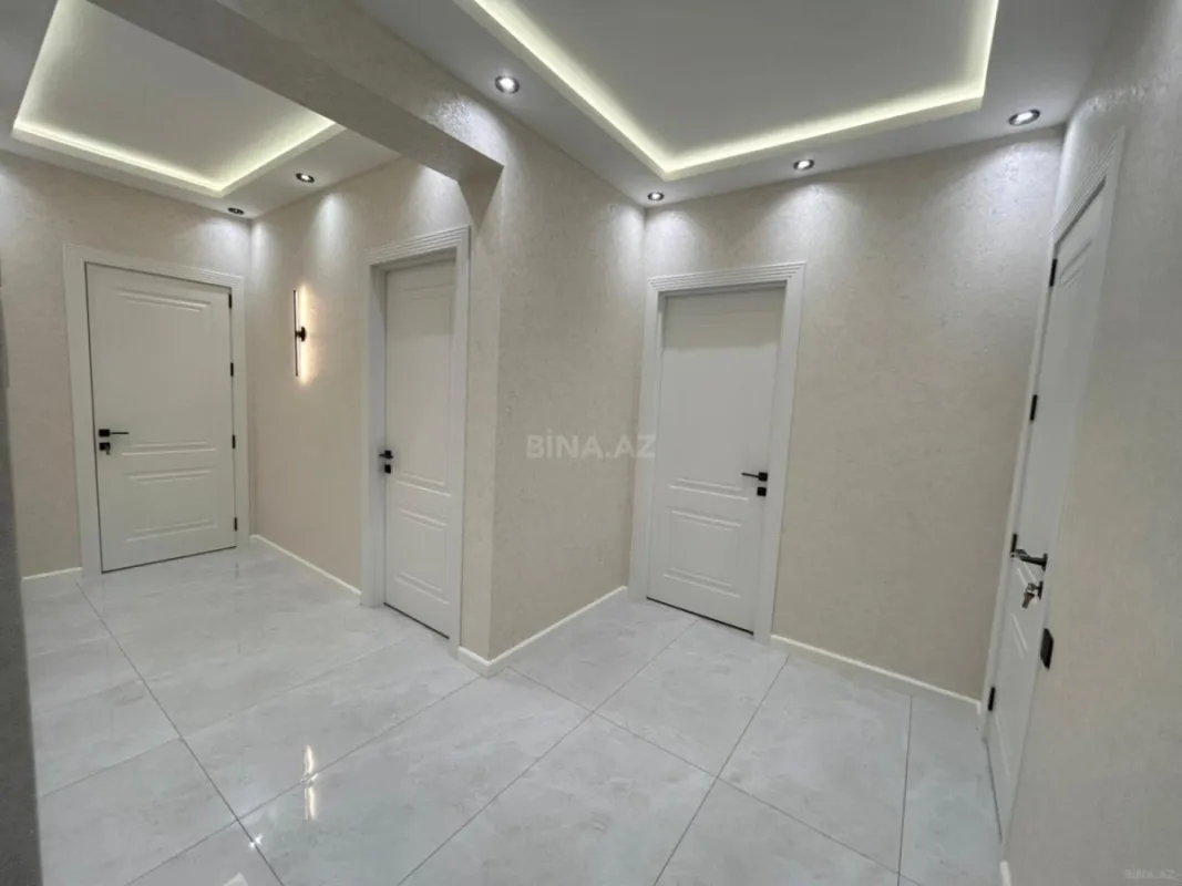 Satılır 3 otaqlı mənzil 84 m²