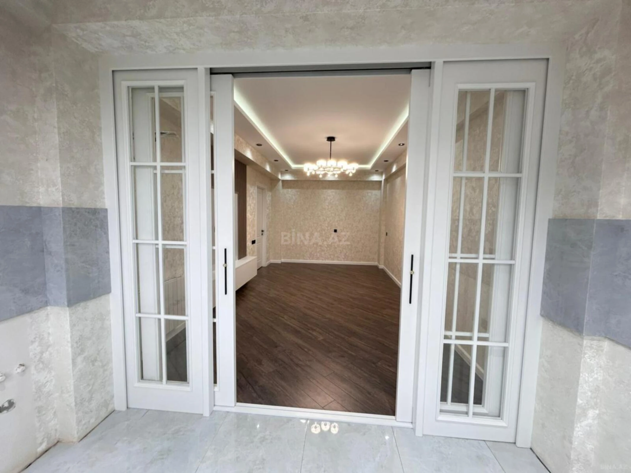 Satılır 3 otaqlı mənzil 84 m²